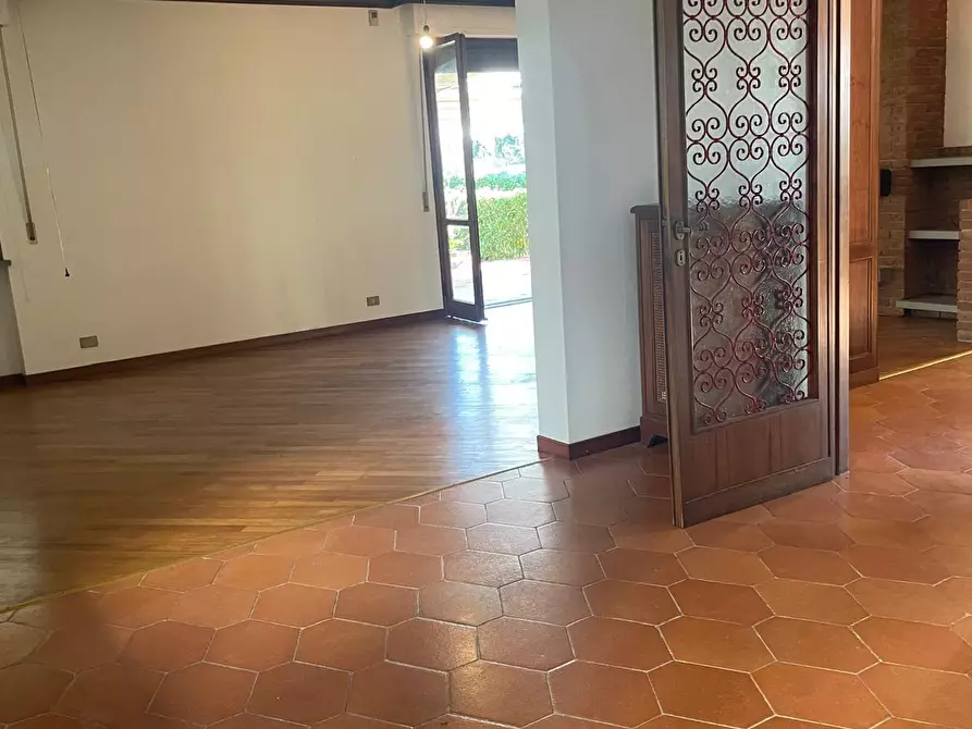 Immagine 15 di Appartamento in vendita  a Pisa