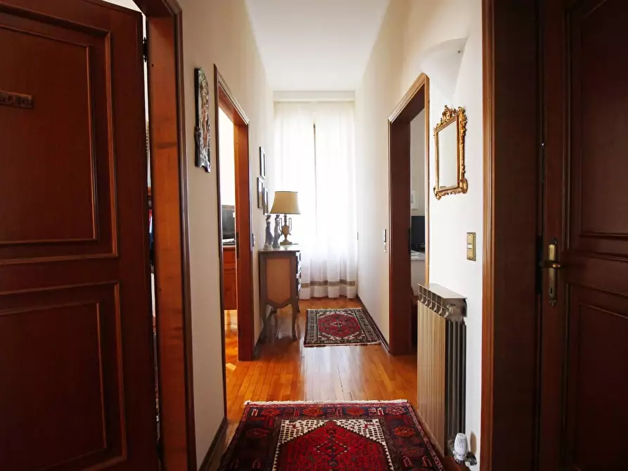 Immagine 9 di Villa in vendita  a Vinci