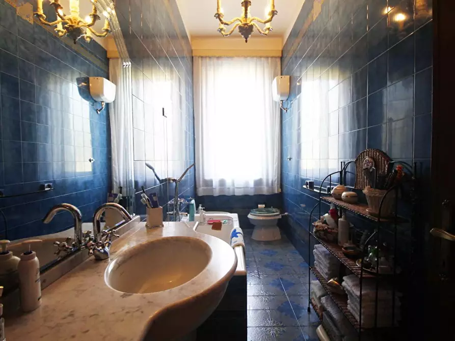 Immagine 13 di Villa in vendita  a Vinci