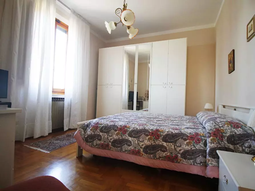 Immagine 19 di Villa in vendita  a Vinci