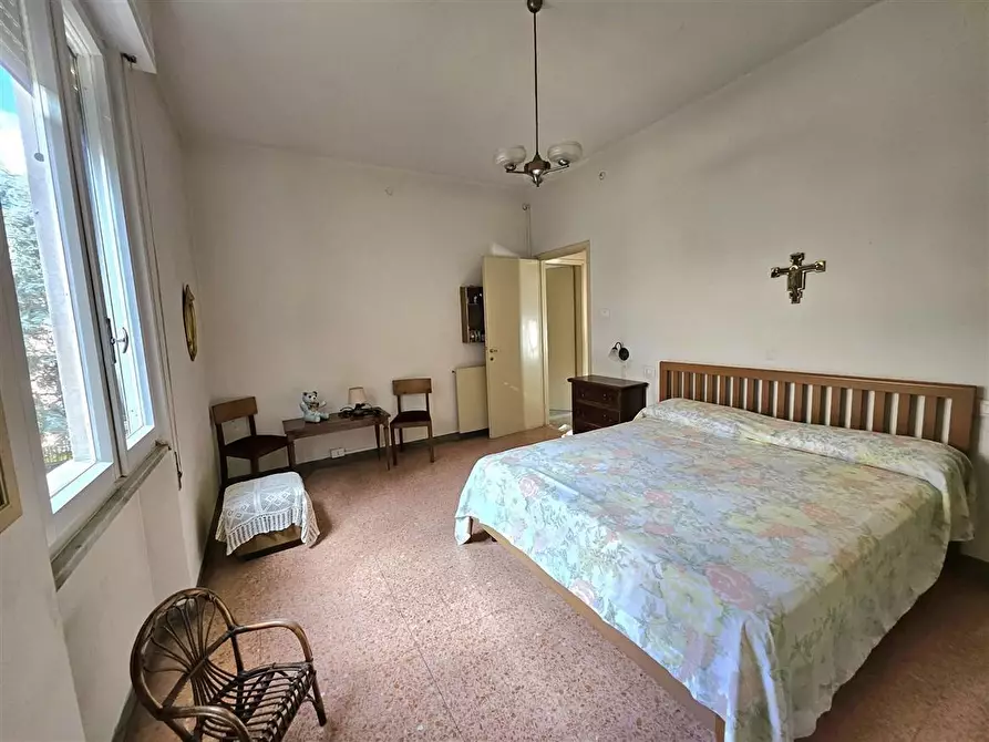 Immagine 29 di Appartamento in vendita  a Massa