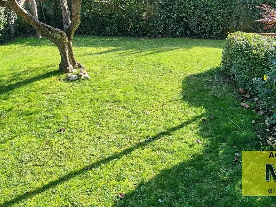 Immagine 21 di Casa bifamiliare in vendita  a Ponsacco