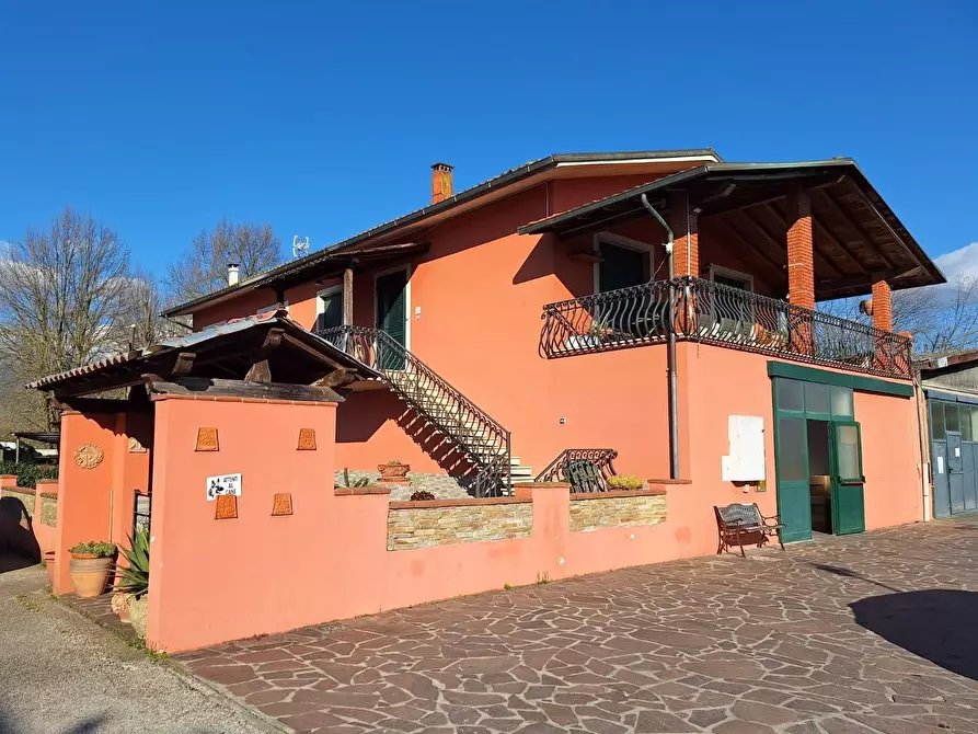 Immagine 42 di Casa indipendente in vendita  a Capannori