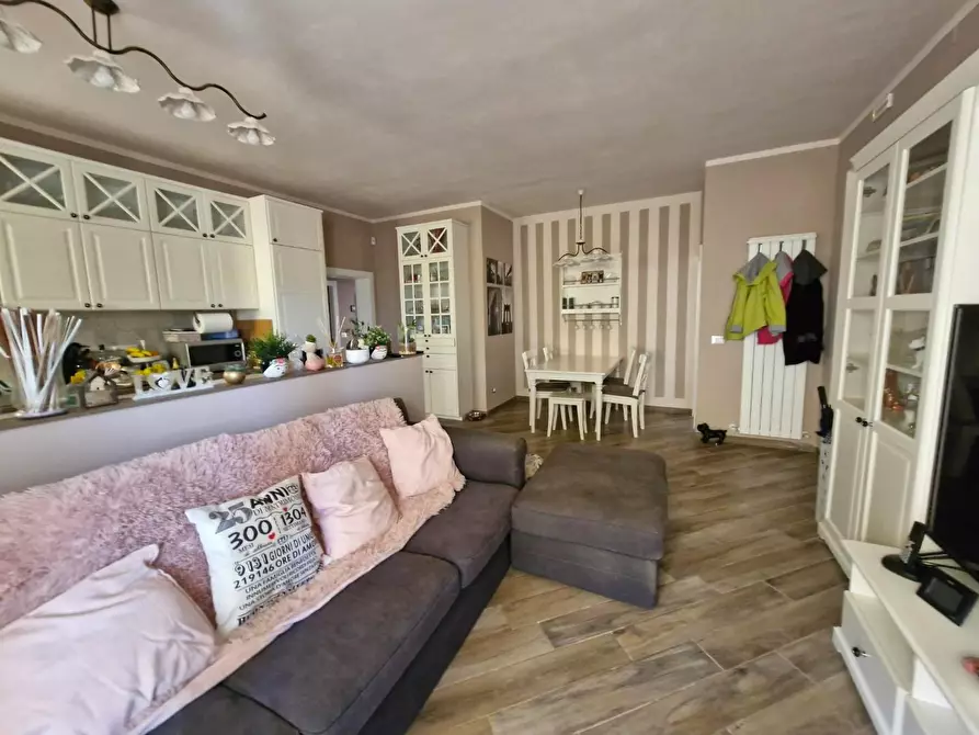 Immagine 5 di Appartamento in vendita  a San Vincenzo