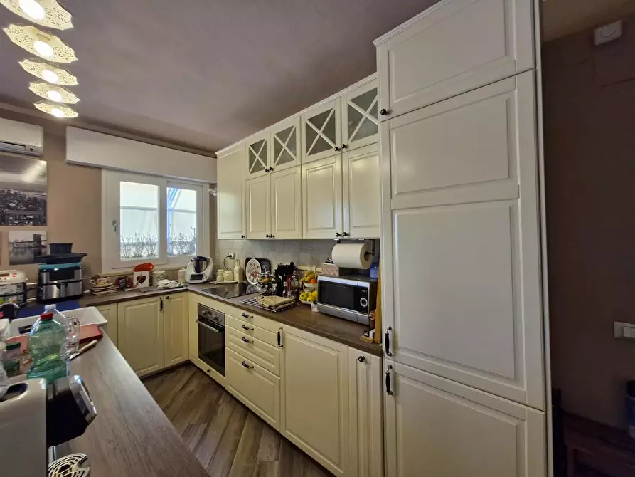 Immagine 3 di Appartamento in vendita  a San Vincenzo