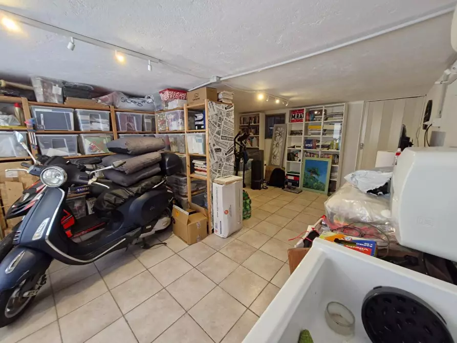 Immagine 43 di Appartamento in vendita  a San Vincenzo