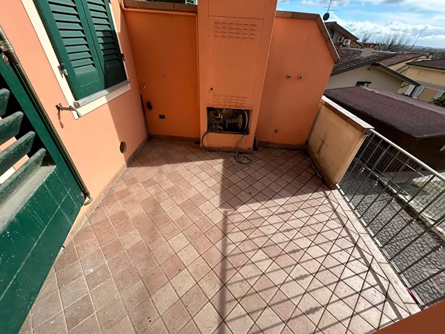 Immagine 18 di Appartamento in vendita  a Larciano