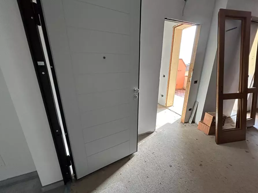 Immagine 19 di Appartamento in vendita  a Larciano