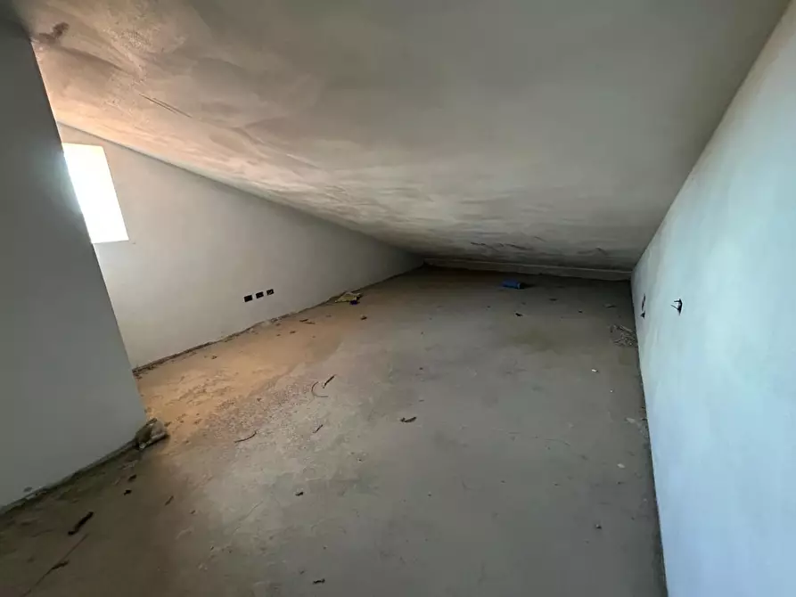 Immagine 12 di Appartamento in vendita  a Larciano