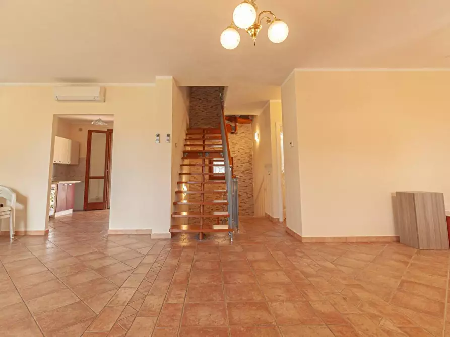 Immagine 8 di Villa in vendita  a San Giuliano Terme