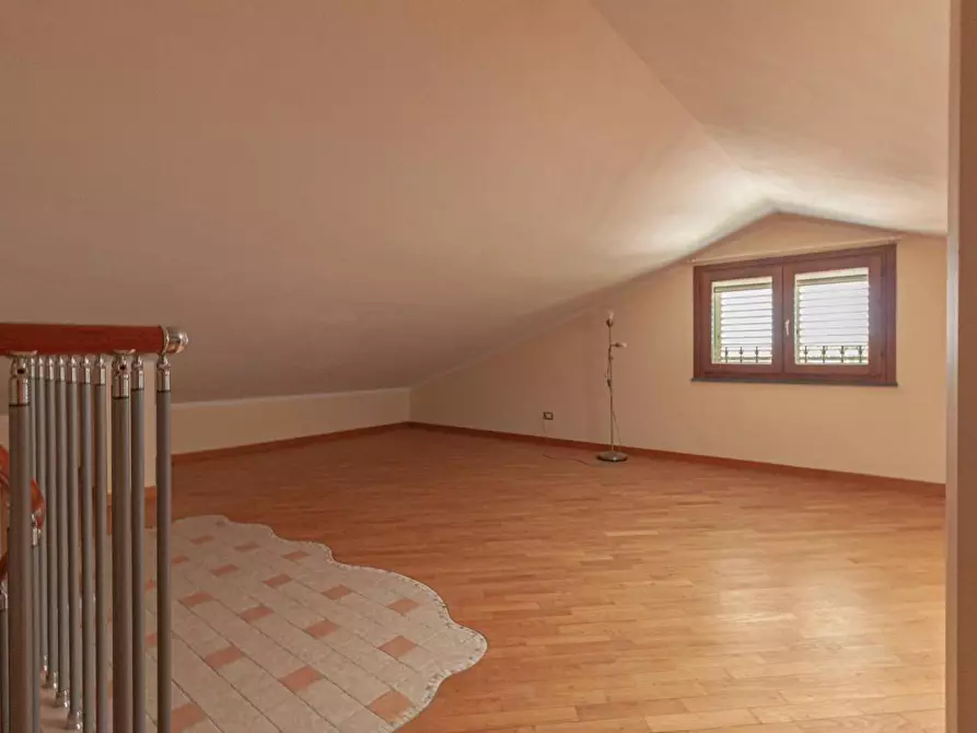 Immagine 23 di Villa in vendita  a San Giuliano Terme