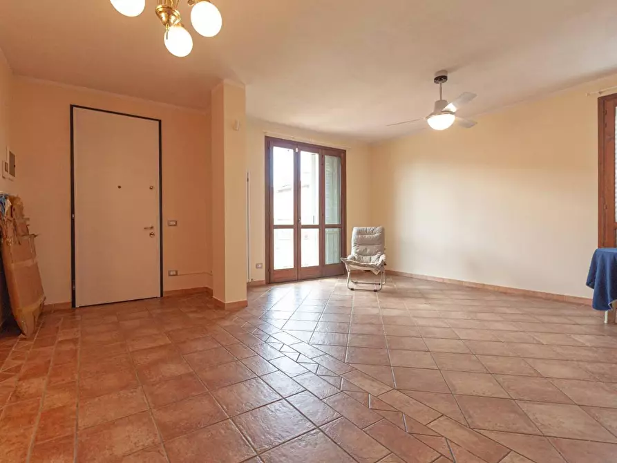 Immagine 4 di Villa in vendita  a San Giuliano Terme