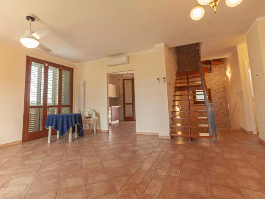 Immagine 7 di Villa in vendita  a San Giuliano Terme