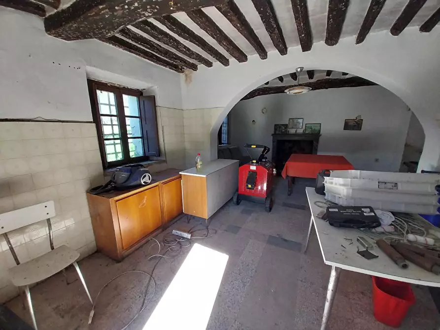 Immagine 15 di Casa indipendente in vendita  a Calci