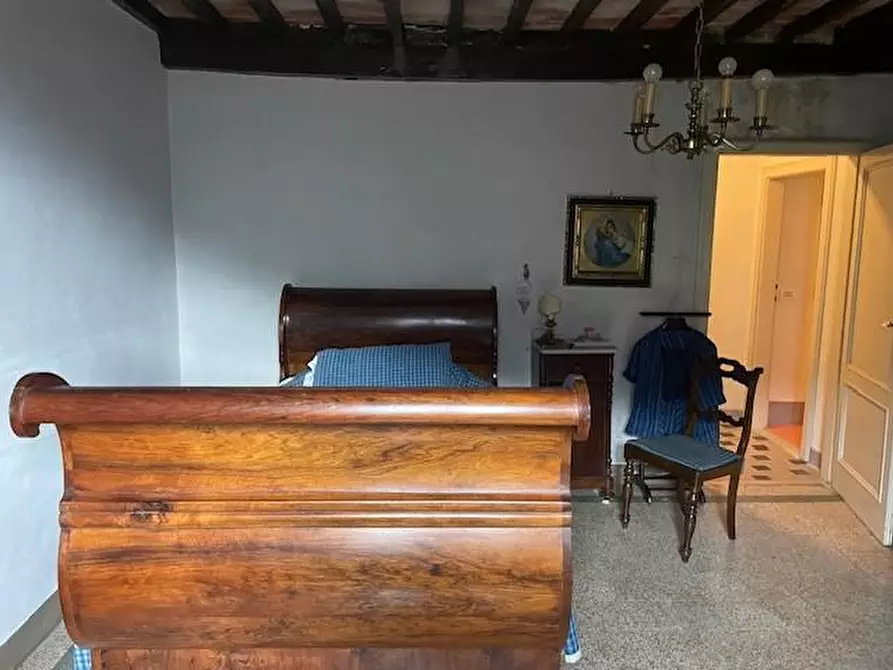 Immagine 36 di Villa in vendita  a Borgo A Mozzano