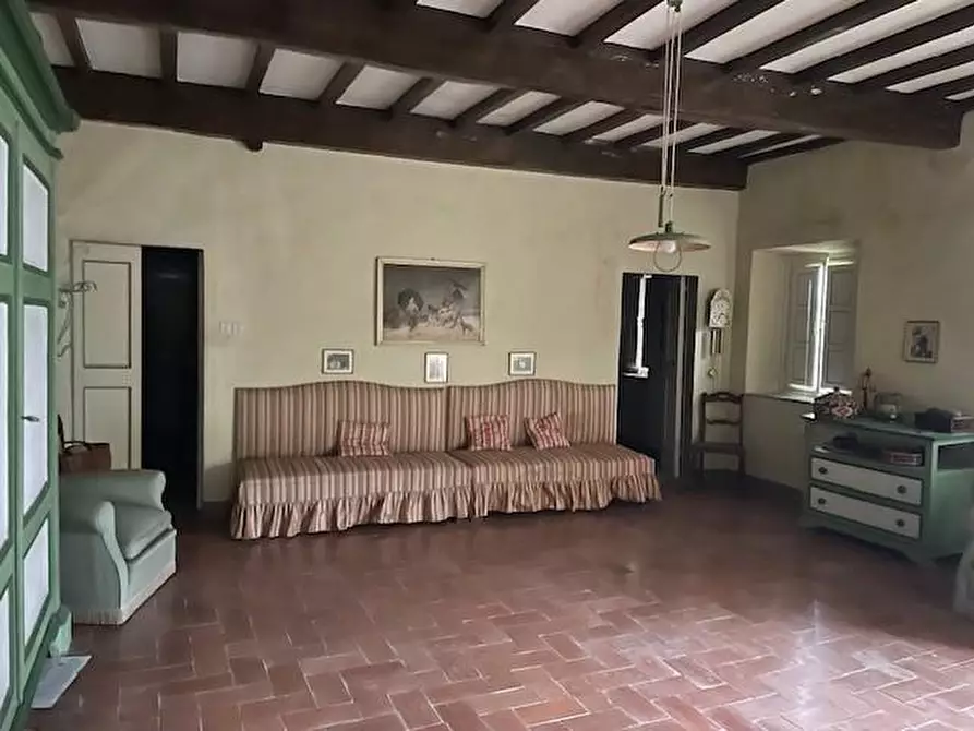 Immagine 34 di Villa in vendita  a Borgo A Mozzano