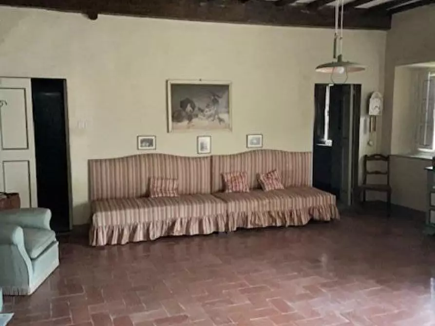 Immagine 33 di Villa in vendita  a Borgo A Mozzano