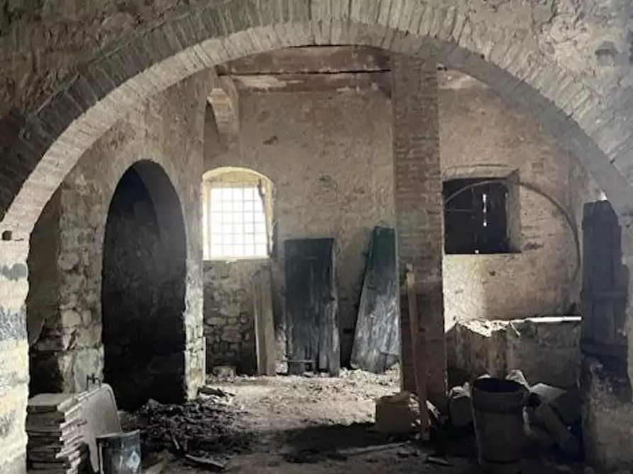 Immagine 43 di Villa in vendita  a Borgo A Mozzano