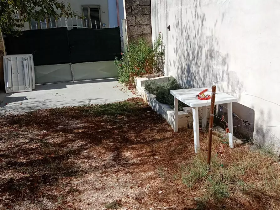 Immagine 4 di Terreno residenziale in vendita  a Cavallino