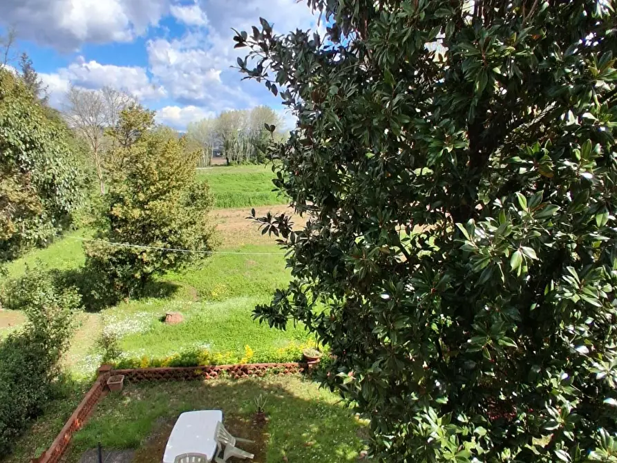 Immagine 29 di Appartamento in vendita  a Lucca