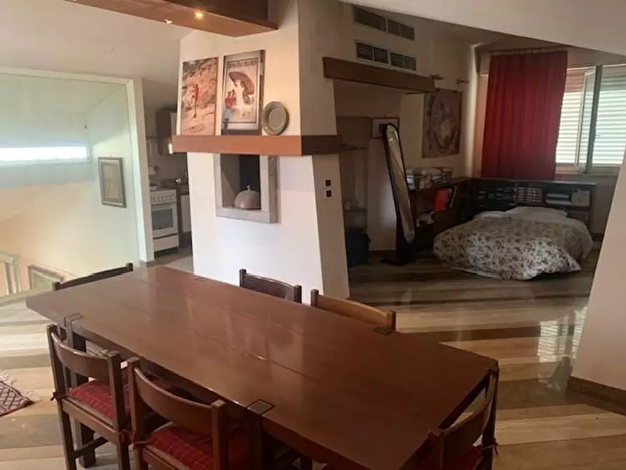 Immagine 47 di Villa in vendita  a Montecatini Terme