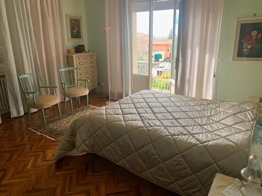 Immagine 29 di Villa in vendita  a Montecatini Terme