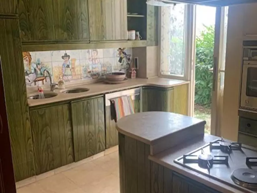 Immagine 18 di Villa in vendita  a Montecatini Terme