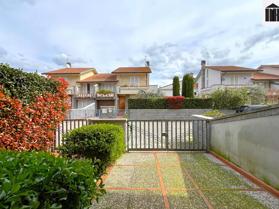 Immagine 4 di Terratetto in vendita  a Santa Croce Sull'arno