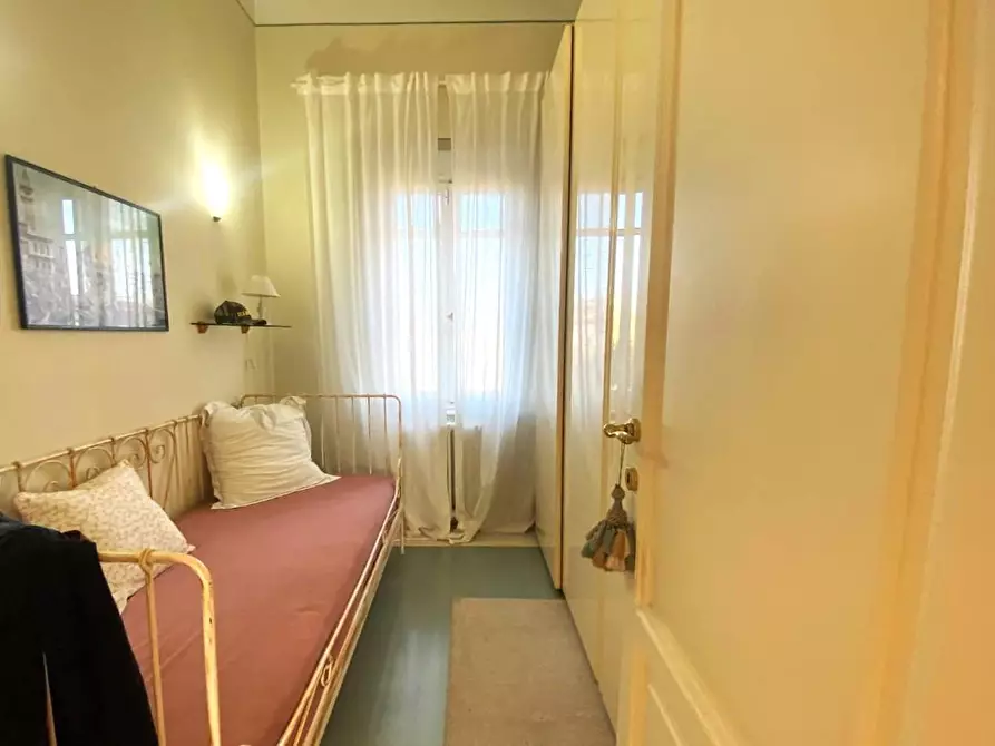 Immagine 7 di Villa in vendita  a Pisa