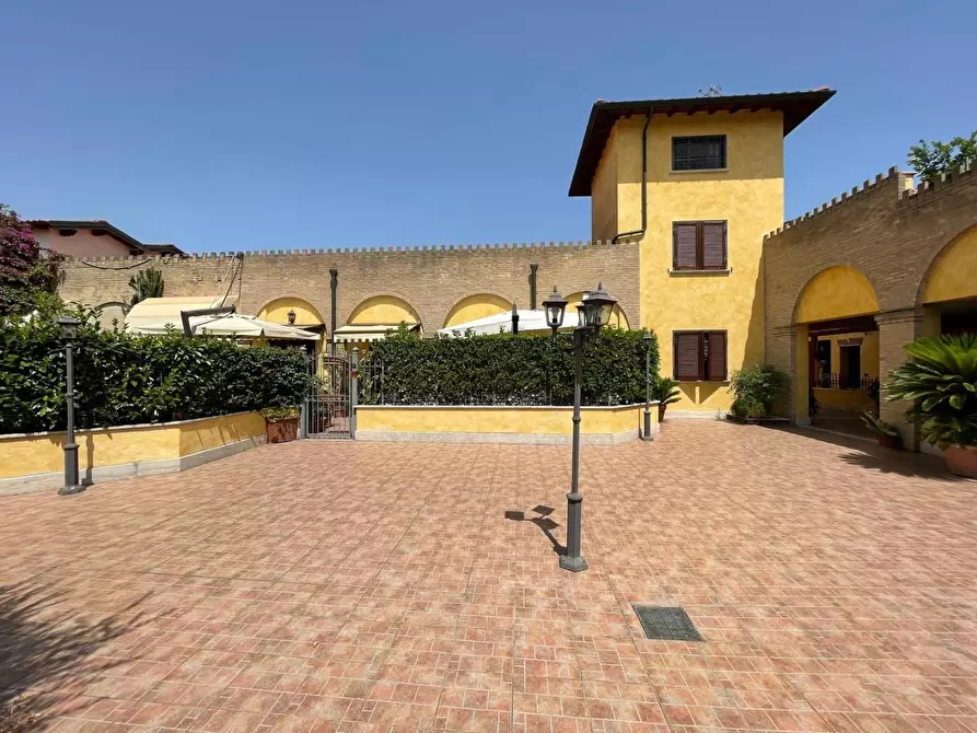 Immagine 2 di Appartamento in vendita  a Roma