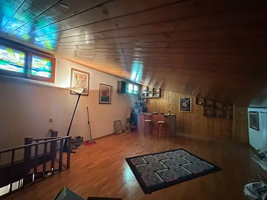 Immagine 15 di Casa indipendente in vendita  a Pisa