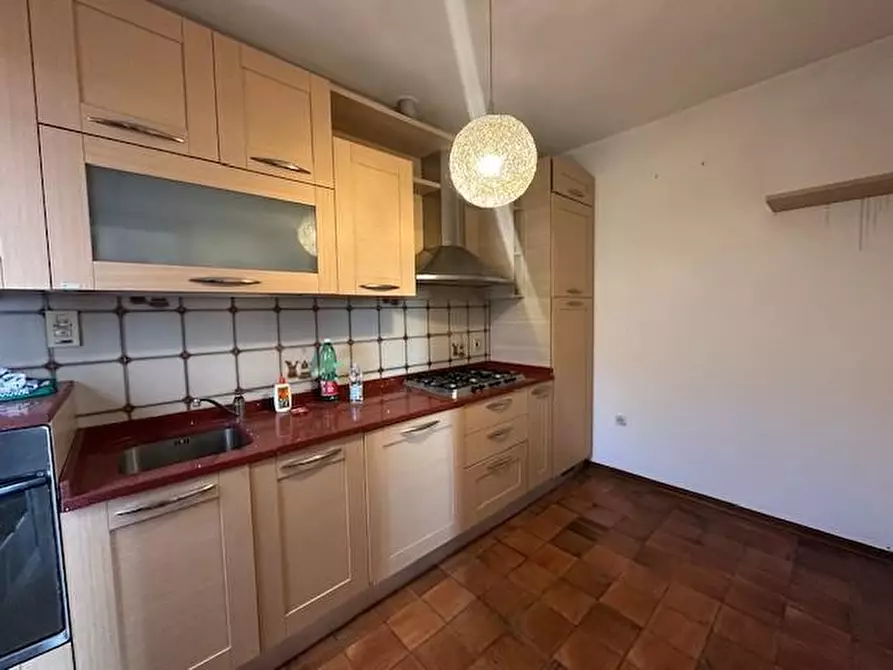 Immagine 7 di Casa indipendente in vendita  a Pisa