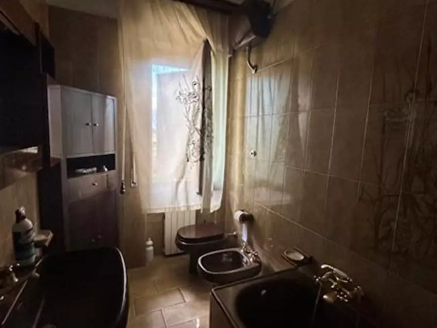 Immagine 12 di Casa indipendente in vendita  a Pisa