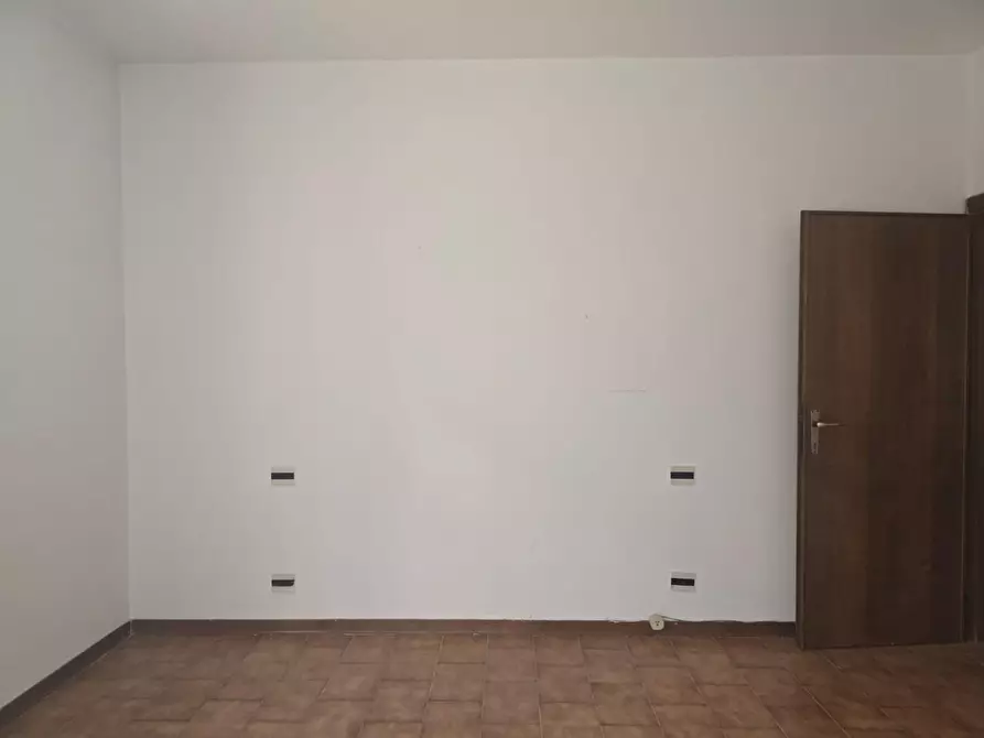 Immagine 14 di Appartamento in vendita  a Colle Di Val D'elsa