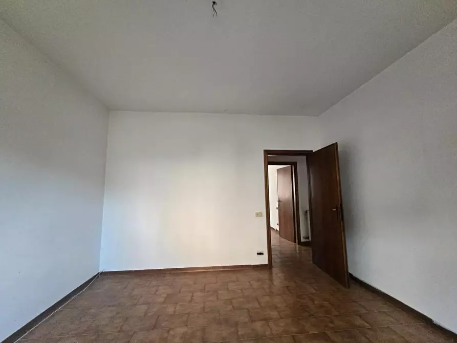 Immagine 10 di Appartamento in vendita  a Colle Di Val D'elsa