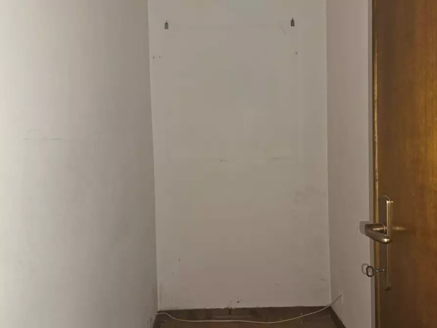 Immagine 19 di Appartamento in vendita  a Colle Di Val D'elsa