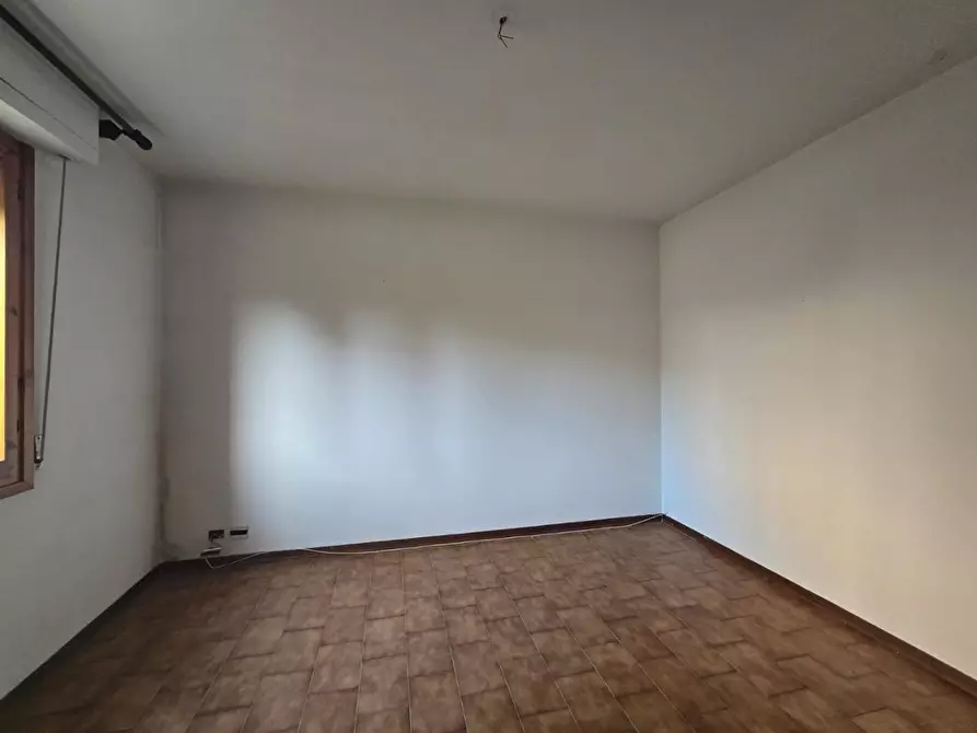 Immagine 11 di Appartamento in vendita  a Colle Di Val D'elsa