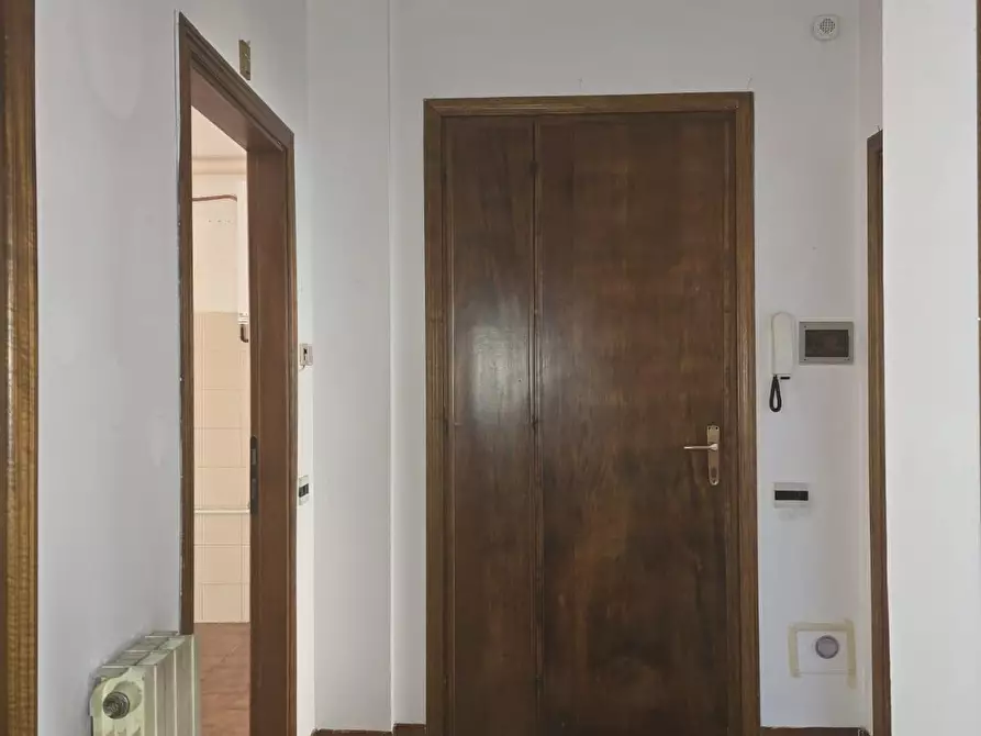 Immagine 16 di Appartamento in vendita  a Colle Di Val D'elsa