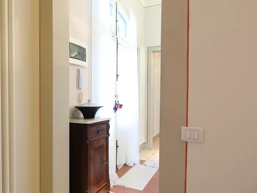 Immagine 6 di Villa in vendita  a Pisa