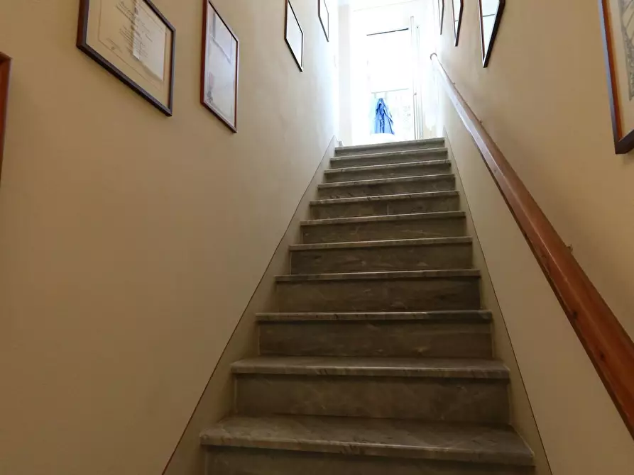 Immagine 19 di Villa in vendita  a Pisa