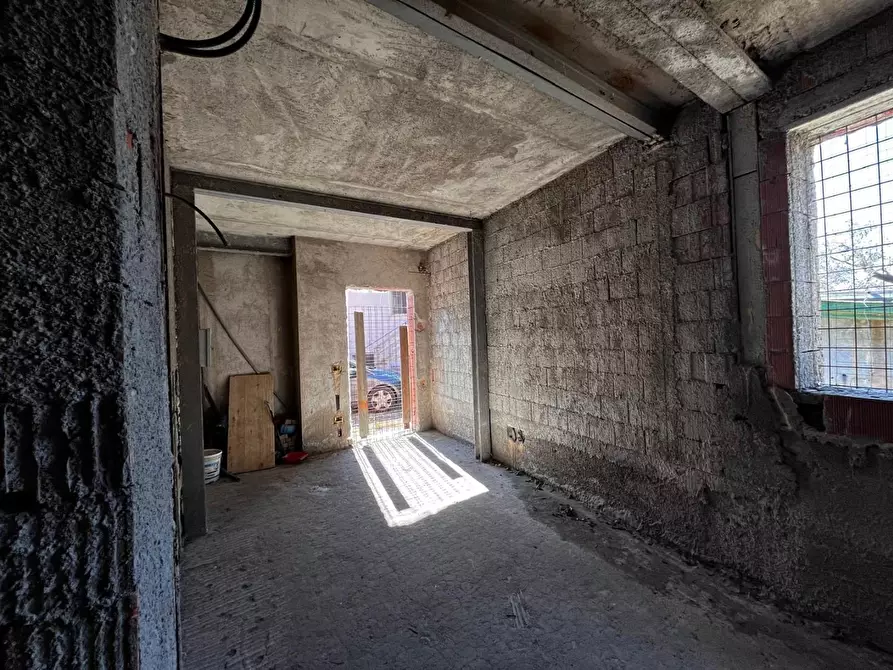 Immagine 12 di Casa semindipendente in vendita  a Castelnuovo Magra