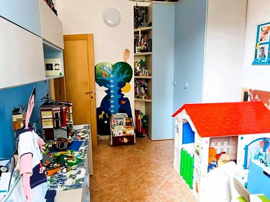 Immagine 20 di Appartamento in vendita  a Carrara