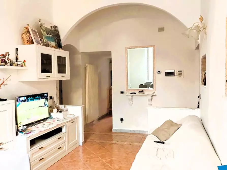 Immagine 3 di Appartamento in vendita  a Carrara