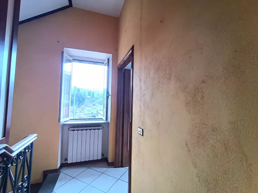 Immagine 22 di Casa semindipendente in vendita  a Gallicano