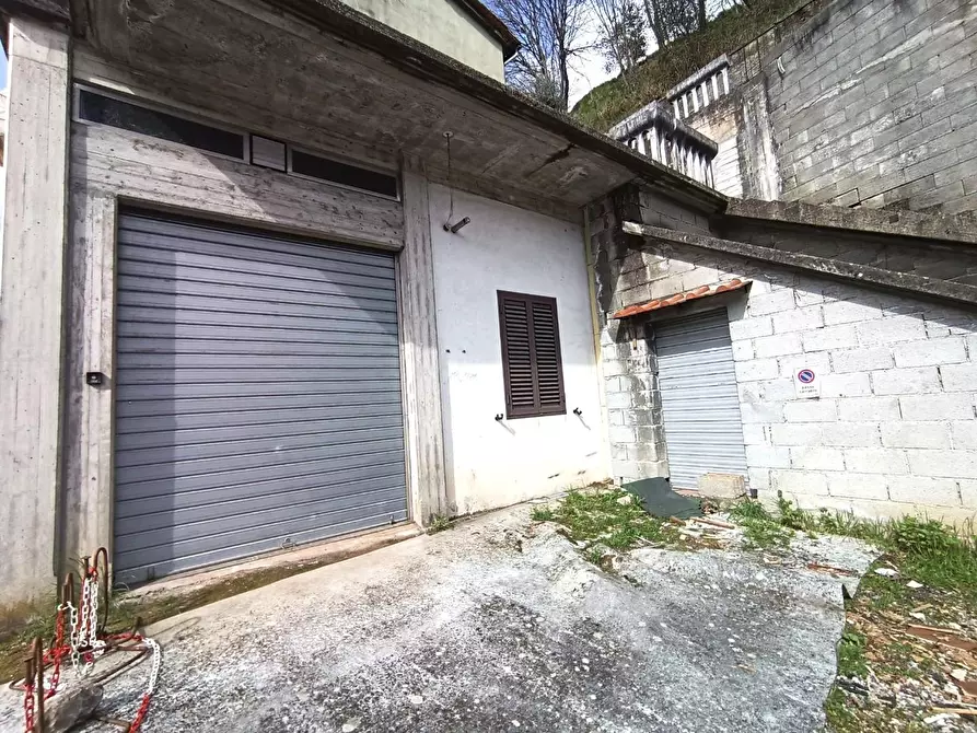 Immagine 5 di Casa semindipendente in vendita  a Gallicano