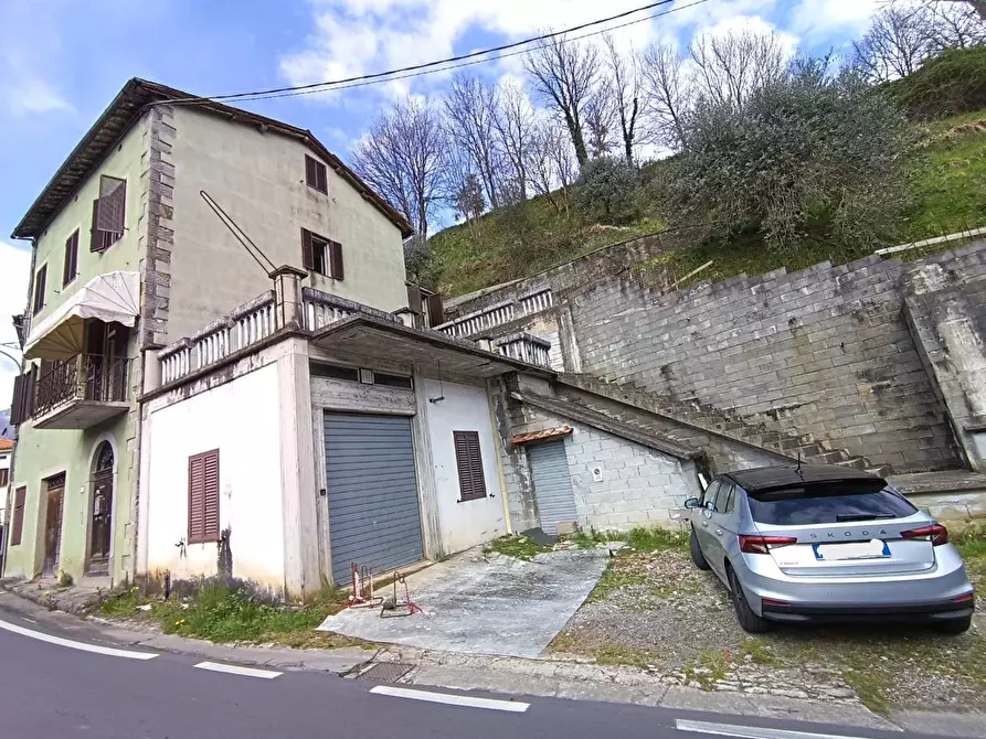 Immagine 2 di Casa semindipendente in vendita  a Gallicano