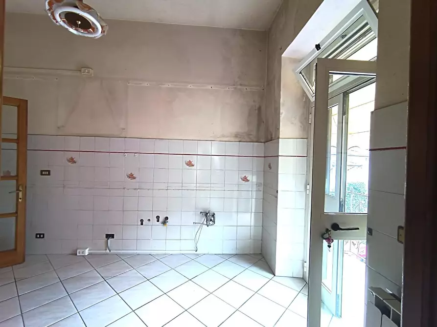 Immagine 19 di Casa semindipendente in vendita  a Gallicano