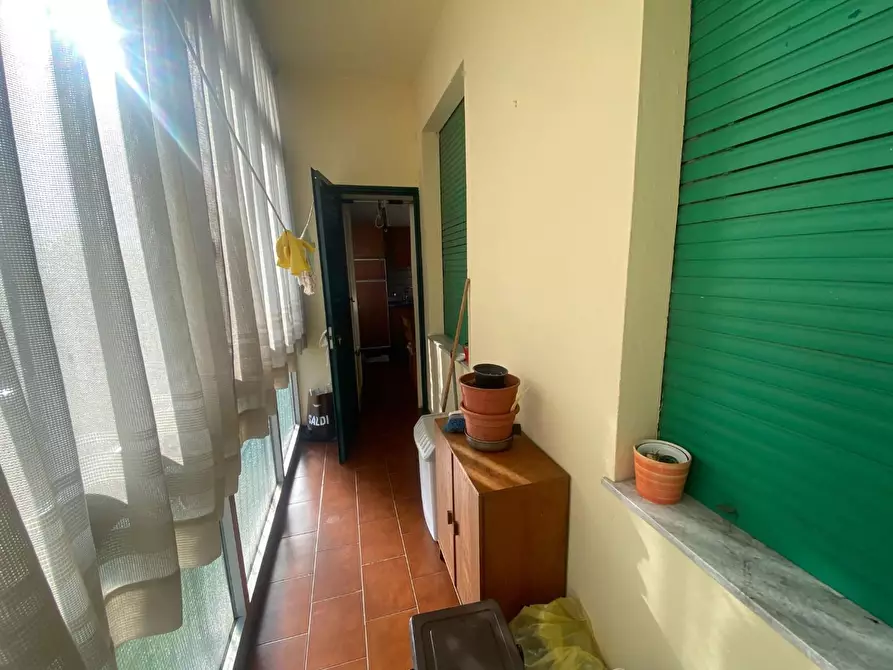 Immagine 19 di Appartamento in vendita  a Lucca