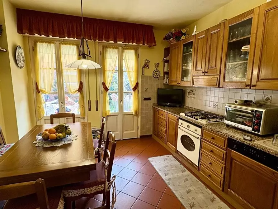 Immagine 21 di Villetta a schiera in vendita  a Lucca