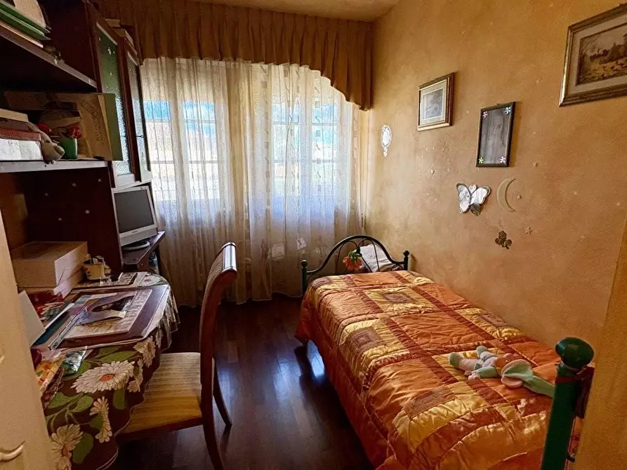 Immagine 29 di Villetta a schiera in vendita  a Lucca